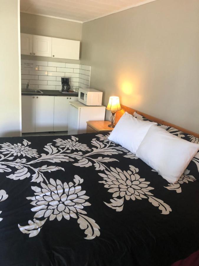 Sage Hills Motel Cache Creek Εξωτερικό φωτογραφία