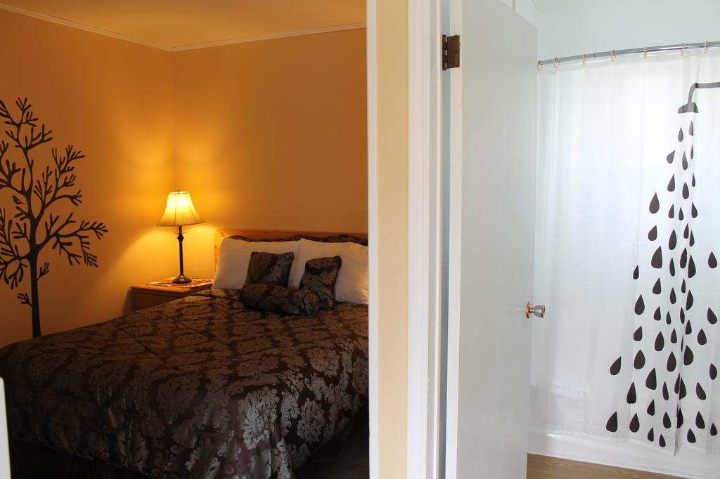 Sage Hills Motel Cache Creek Δωμάτιο φωτογραφία